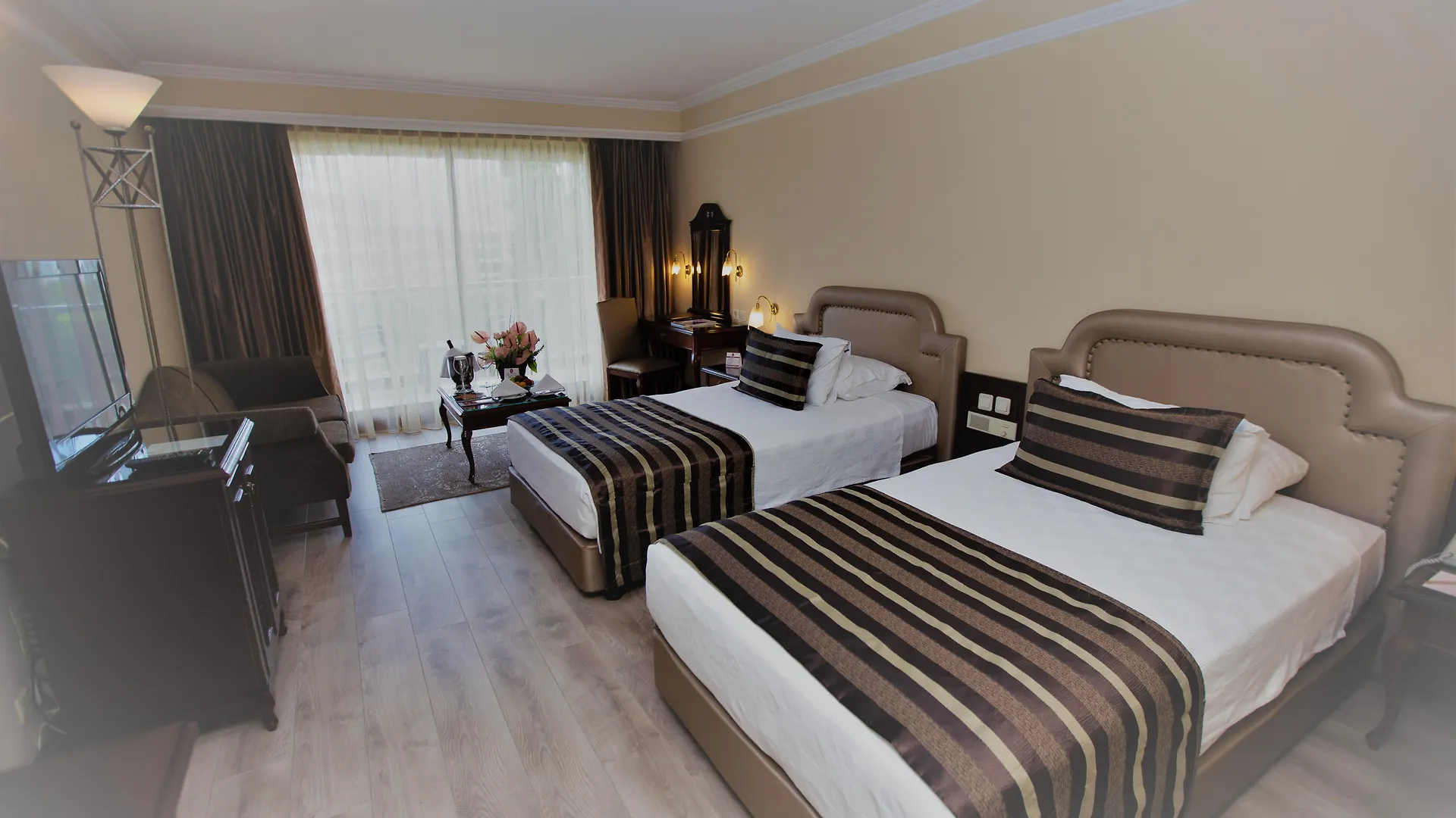 Karaca Hotel Izmir