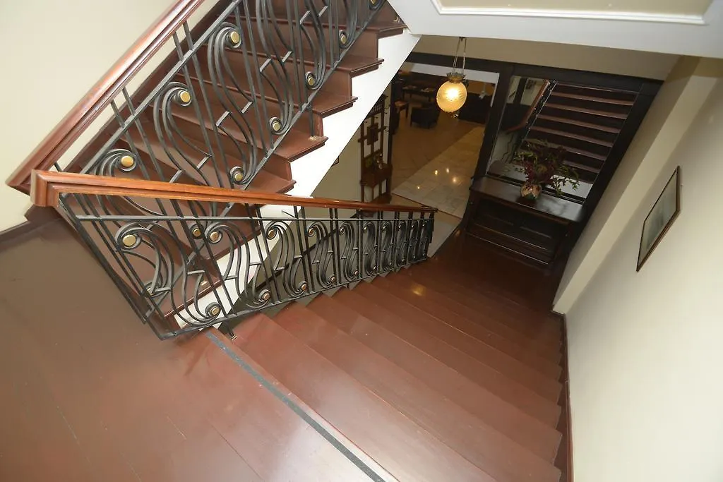 Karaca Hotel Izmir